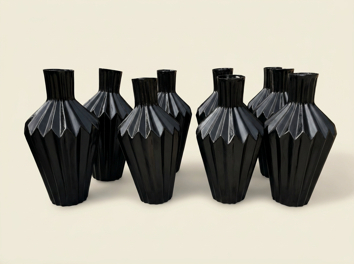 Faceted Origami Vase in Gloss Black