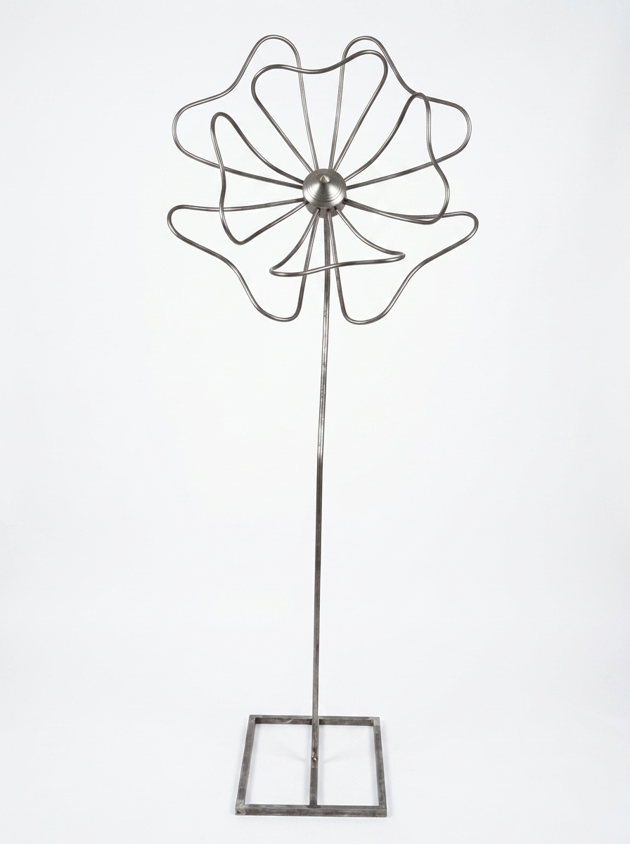 Tall Floral Wire Stand