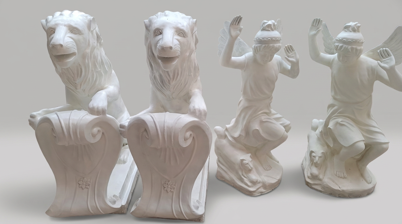 Lion Thrones Angels