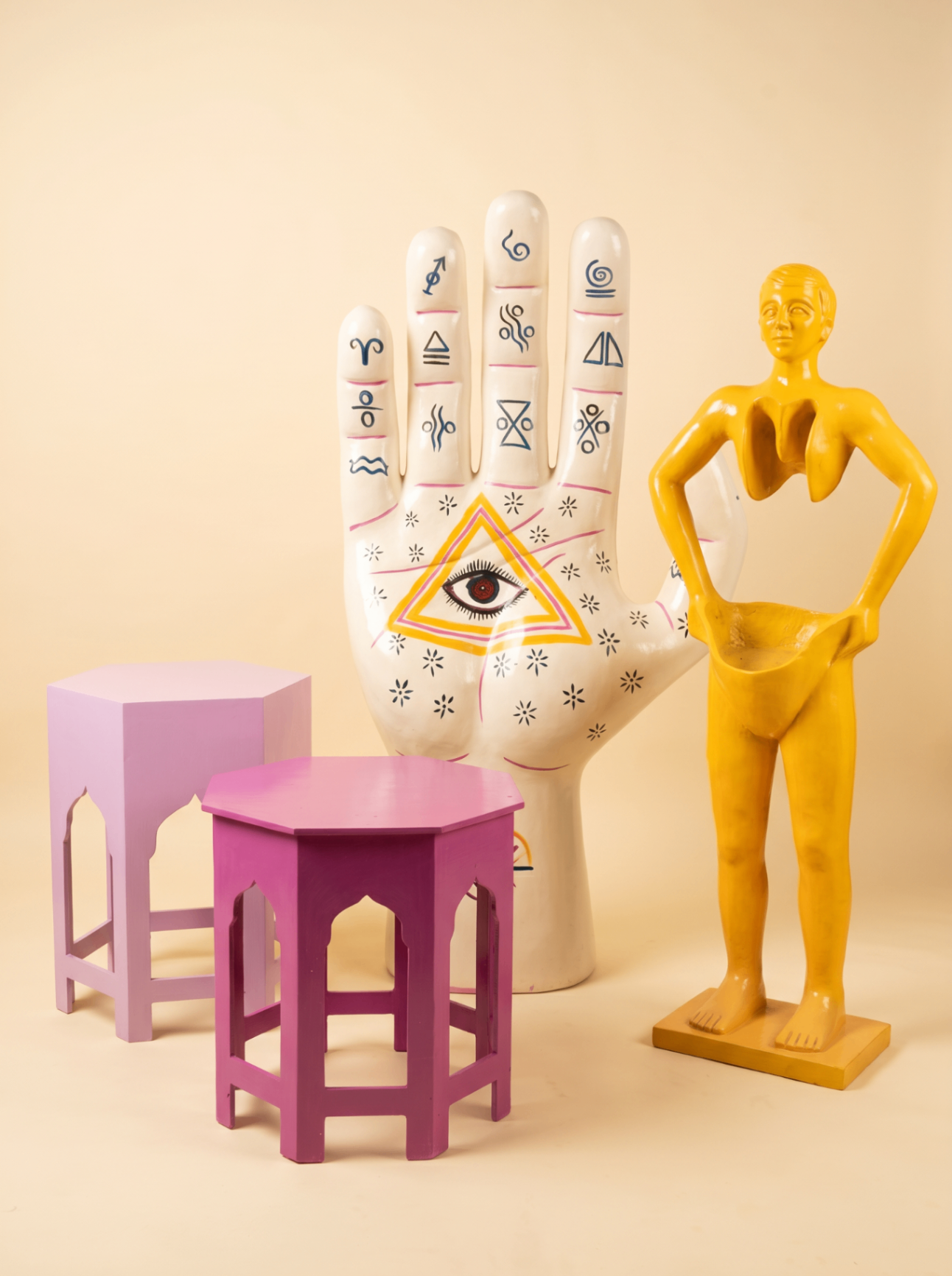 Product Hand Tables Yellow Figure