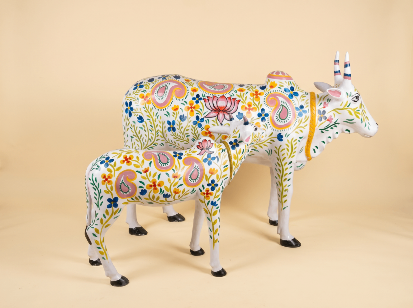 Product Cow Calf Paisley Pair