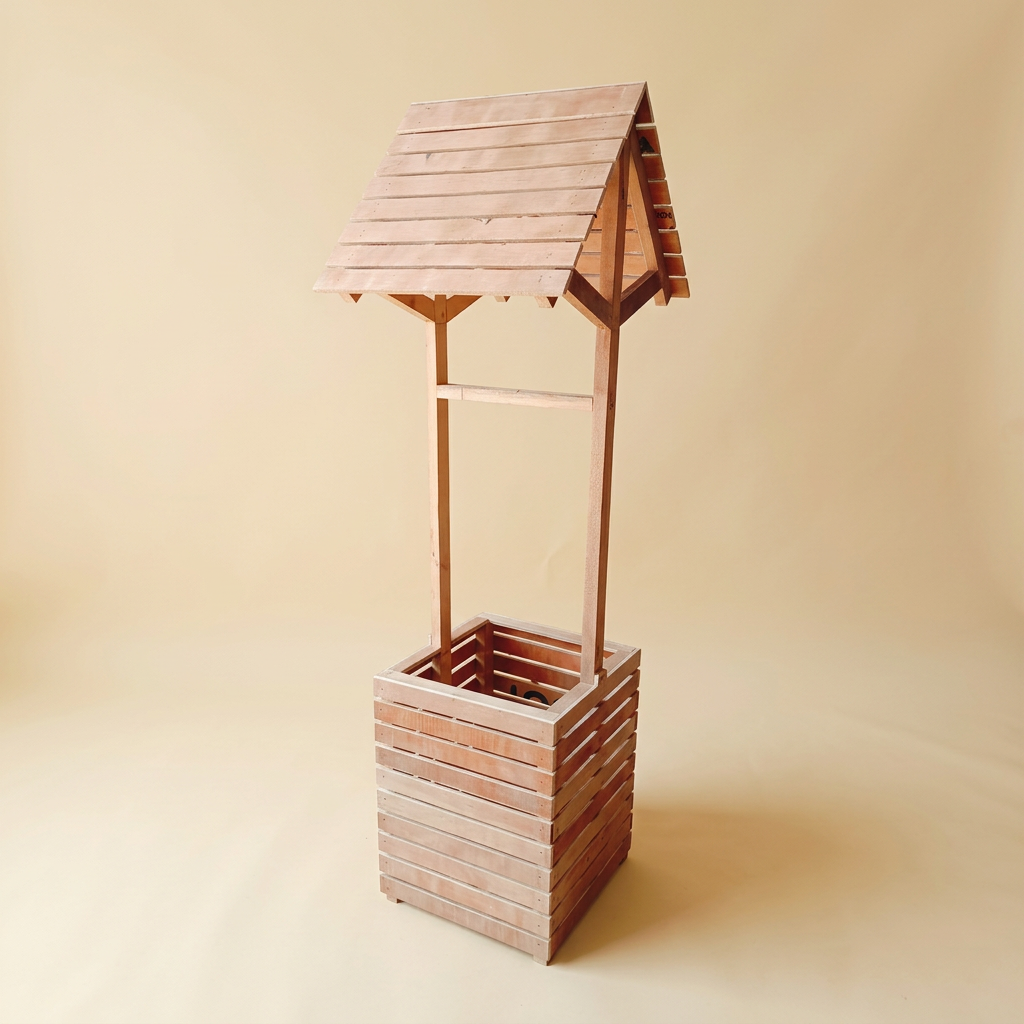 Wishing Well Cart in Natural Wood