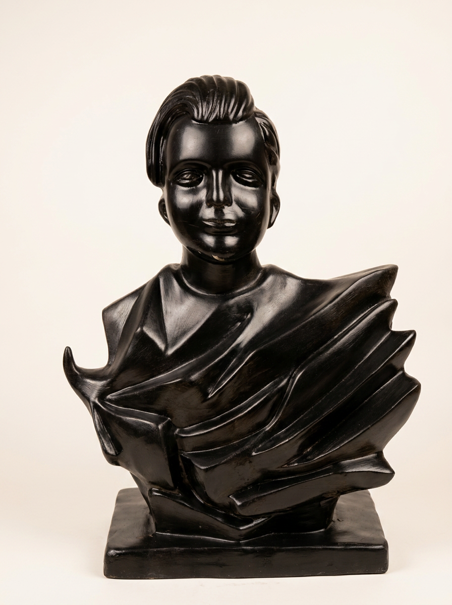 Black Draped Lady Face Bust — MD 1040