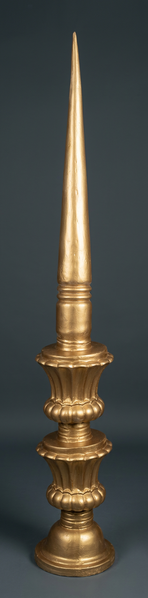 Gold Carved Spire Pillar